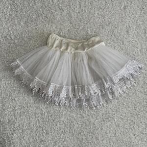 Leg Avenue women’s White layered Tulle Mini Skirt Petticoat w/ Lace Trim - sz OS